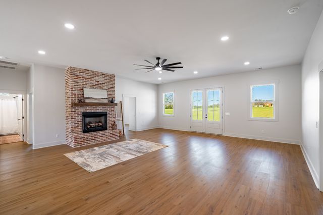 4031 Wells Rd, Springfield, TN 37172