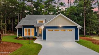 798 Mallard Court SE, Bolivia, NC 28422