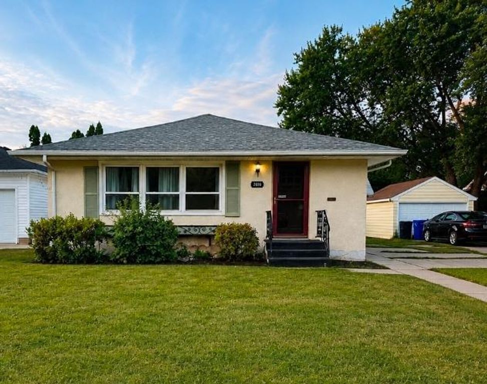 2036 Ames Avenue, Saint Paul, MN 55119 — exterior