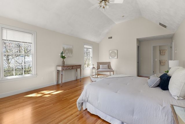 36 Morningside Dr, Topsfield, MA 01983