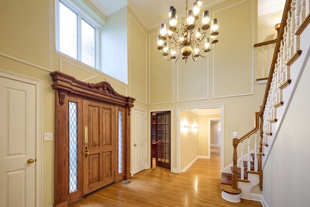 1400 Arbor Lane, Lake Forest, IL 60045