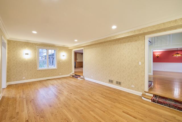 1400 Arbor Lane, Lake Forest, IL 60045