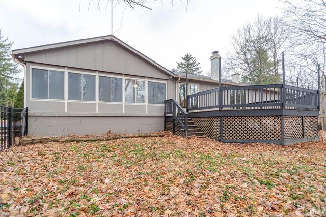 1826 Arrowhead Drive, West Lafayette, IN 47906