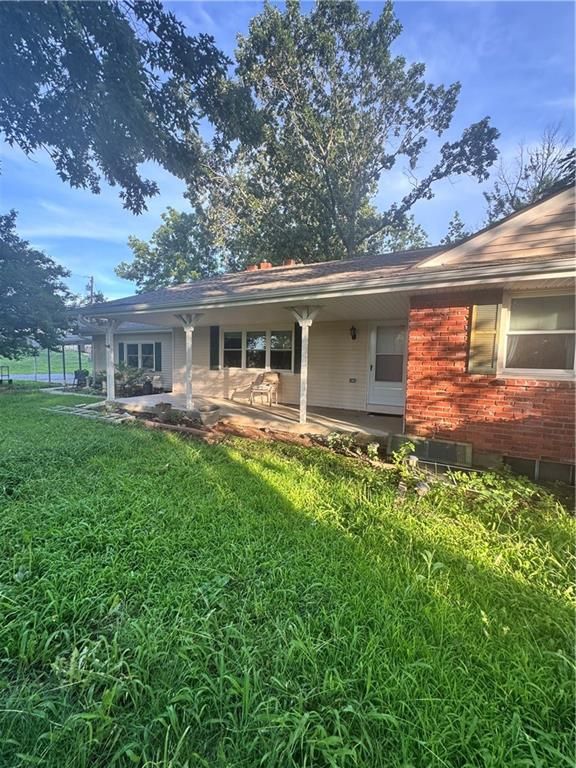 22301 E R D Mize Road, Independence, MO 64057