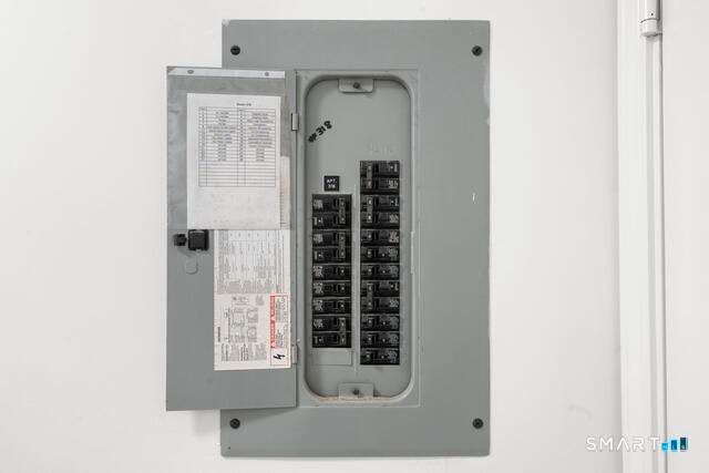 468 Main Street 318, East Lyme, CT 06357