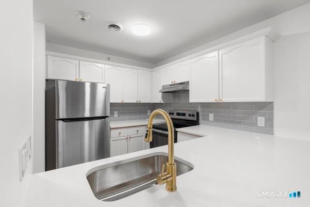 468 Main Street 318, East Lyme, CT 06357