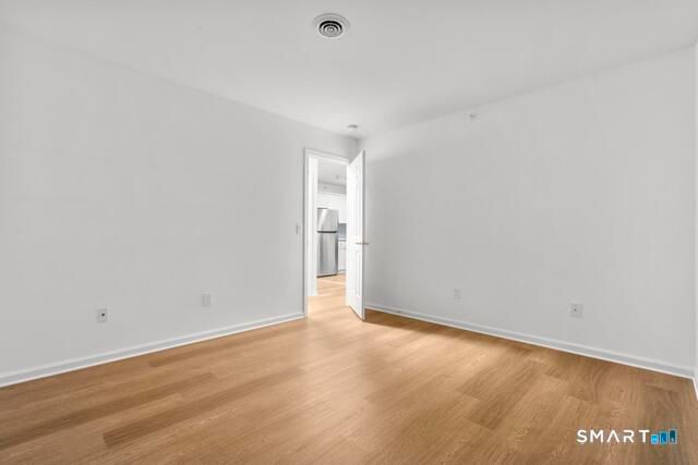 468 Main Street 318, East Lyme, CT 06357