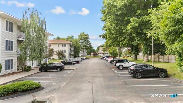 468 Main Street 318, East Lyme, CT 06357