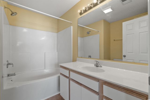 4920 Twin Pond Ct Unit 202, Myrtle Beach, SC 29579