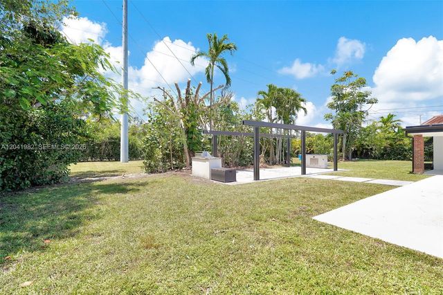 7700 SW 139th Terrace, Palmetto Bay, FL 33158