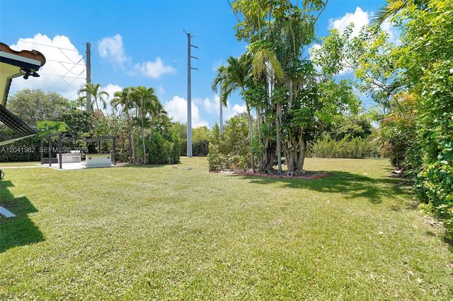 7700 SW 139th Terrace, Palmetto Bay, FL 33158