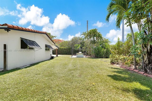 7700 SW 139th Terrace, Palmetto Bay, FL 33158