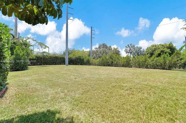 7700 SW 139th Terrace, Palmetto Bay, FL 33158