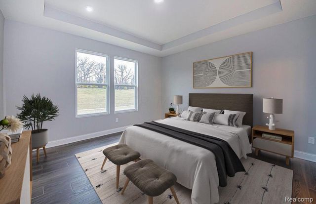 50649 Crusader Drive, Macomb, MI 48044