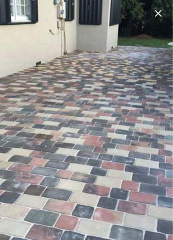 1342 NW 42nd St, Miami, FL 33142