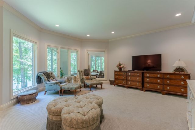1288 HUNTER Boulevard, Boonville, IN 47601