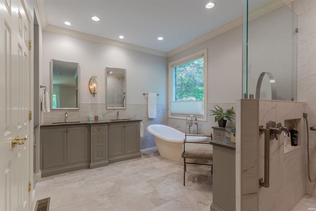 1288 HUNTER Boulevard, Boonville, IN 47601