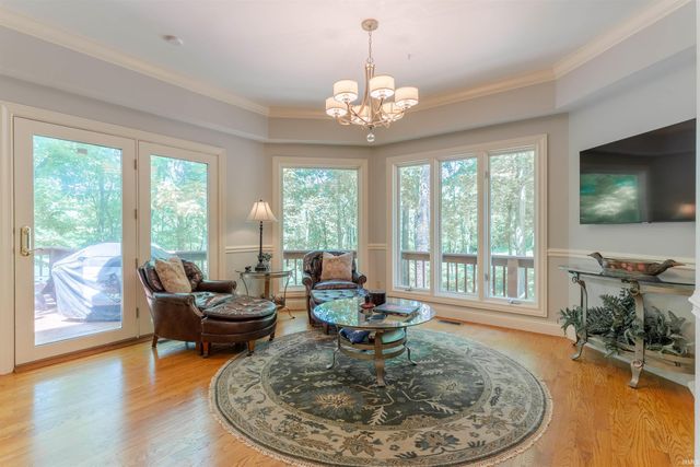 1288 HUNTER Boulevard, Boonville, IN 47601