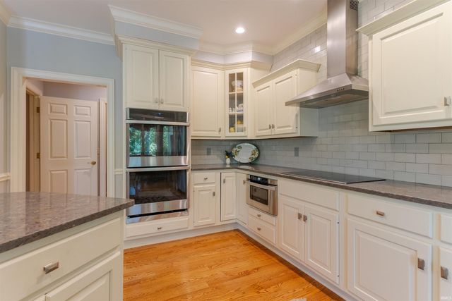 1288 HUNTER Boulevard, Boonville, IN 47601
