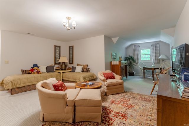 1288 HUNTER Boulevard, Boonville, IN 47601
