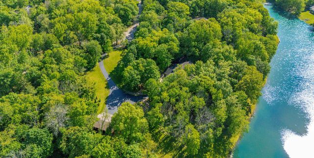 1288 HUNTER Boulevard, Boonville, IN 47601