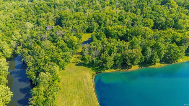 1288 HUNTER Boulevard, Boonville, IN 47601