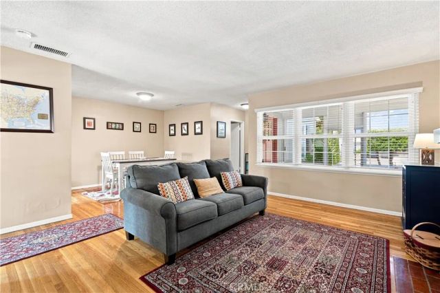 11804 Wilkie, Hawthorne, CA 90250