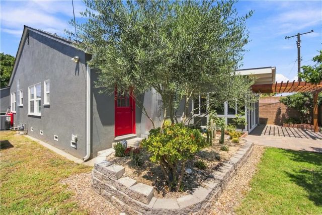 11804 Wilkie, Hawthorne, CA 90250