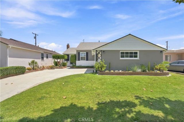 11804 Wilkie, Hawthorne, CA 90250