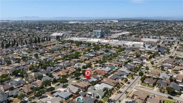 11804 Wilkie, Hawthorne, CA 90250