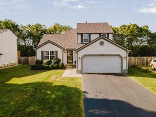 8588 Army Place, Galloway, OH 43119