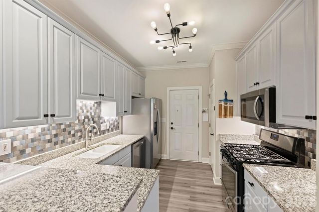 11134 Villa Trace Place, Charlotte, NC 28277