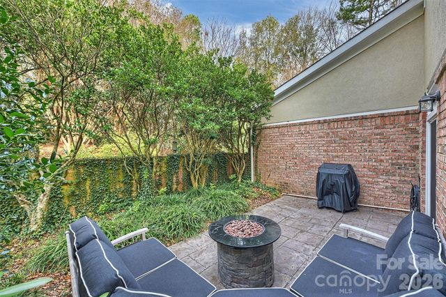 11134 Villa Trace Place, Charlotte, NC 28277