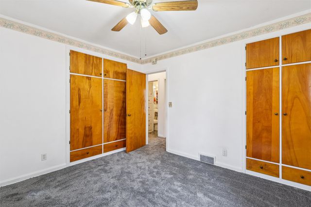 2111 51st Street, Des Moines, IA 50310