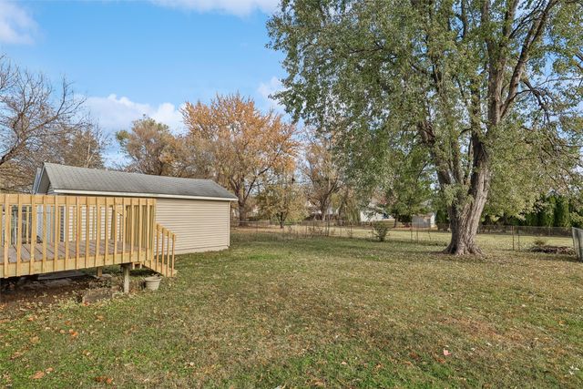 2111 51st Street, Des Moines, IA 50310