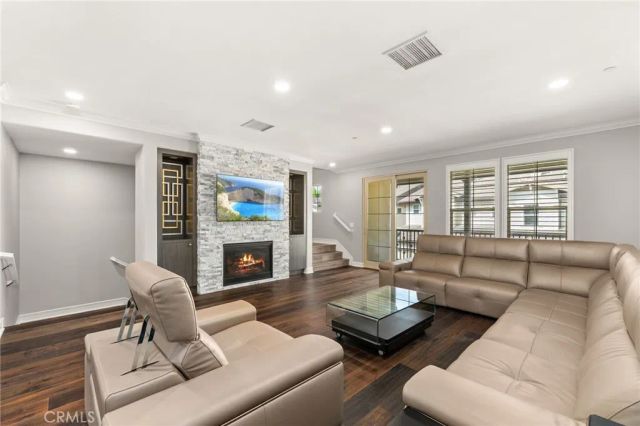 18627 Clubhouse Drive, Yorba Linda, CA 92886