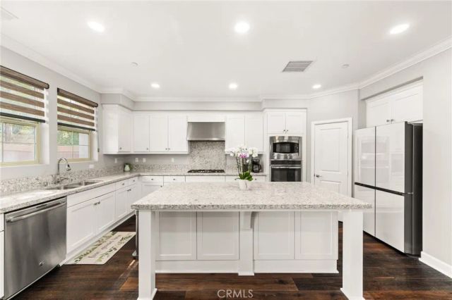 18627 Clubhouse Drive, Yorba Linda, CA 92886