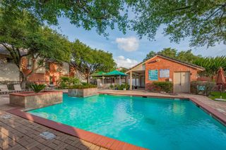 2211 S Kirkwood Road 19, Houston, TX 77077