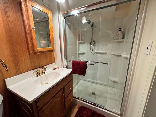 333 Colebrook Drive, Irondequoit, NY 14617