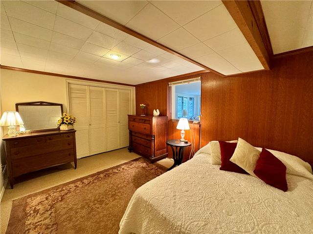 333 Colebrook Drive, Irondequoit, NY 14617