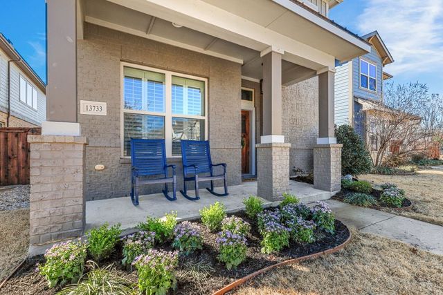 13733 Parkline Way, Fort Worth, TX 76008