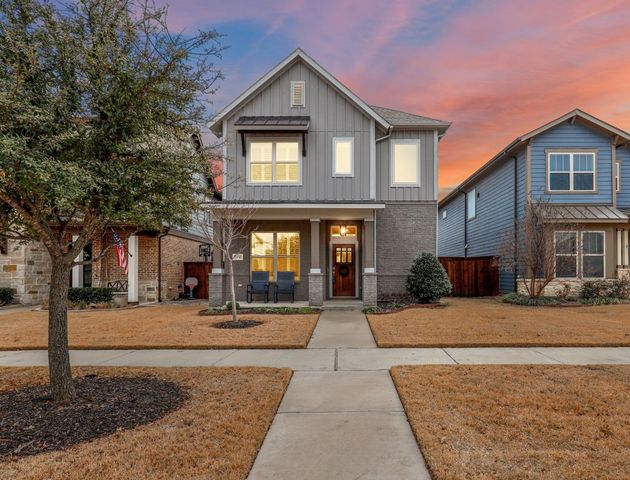 13733 Parkline Way, Fort Worth, TX 76008