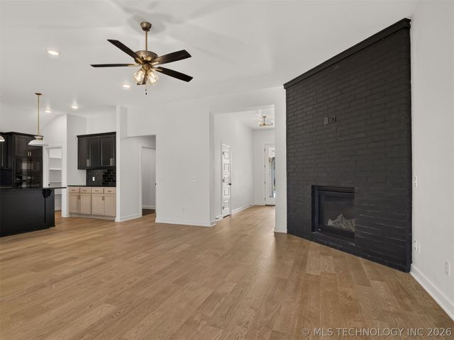 16248 S 89th East Avenue, Bixby, OK 74008