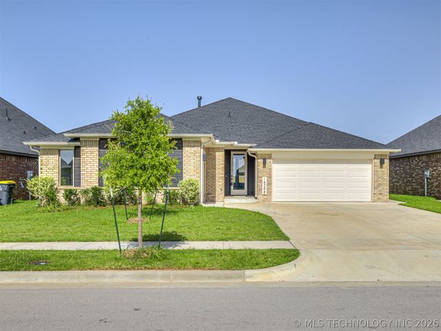 16248 S 89th East Avenue, Bixby, OK 74008
