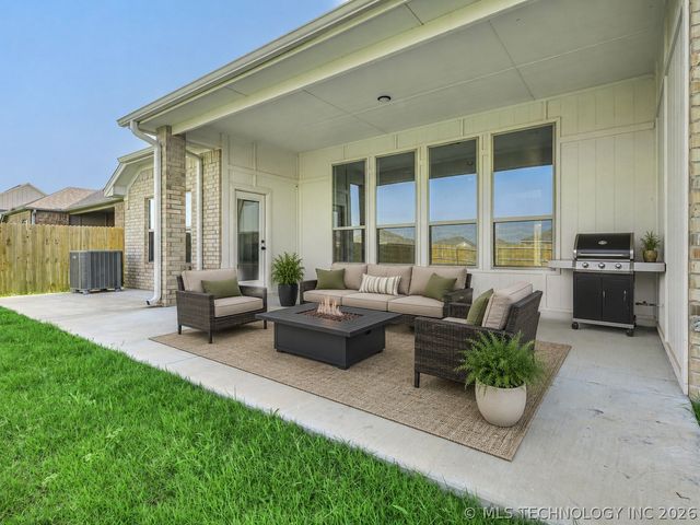 16248 S 89th East Avenue, Bixby, OK 74008