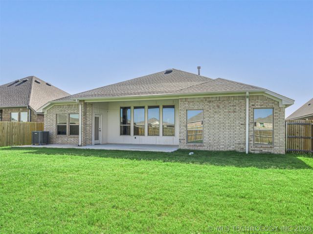 16248 S 89th East Avenue, Bixby, OK 74008