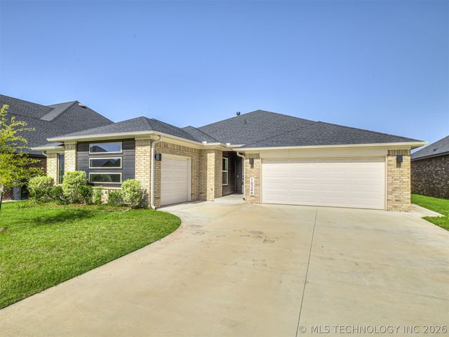 16248 S 89th East Avenue, Bixby, OK 74008