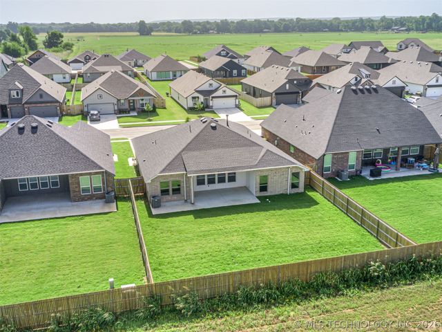 16248 S 89th East Avenue, Bixby, OK 74008