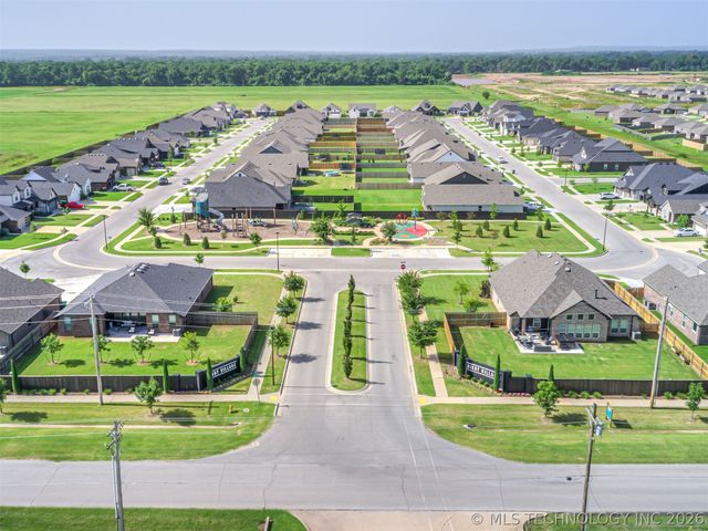 16248 S 89th East Avenue, Bixby, OK 74008