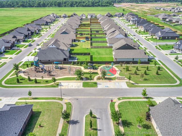 16248 S 89th East Avenue, Bixby, OK 74008